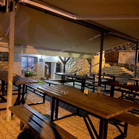 Penzion Na Zastavce Cesky Sternberk Dış mekan fotoğraf